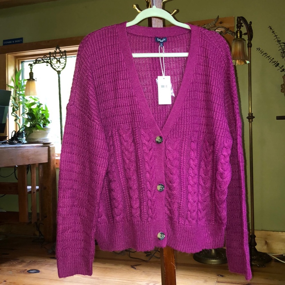 Splendid fuchsia button up sweater